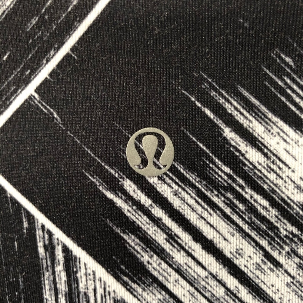 Lululemon Find Your Bliss Reversible Jacket - Picture 6 of 6